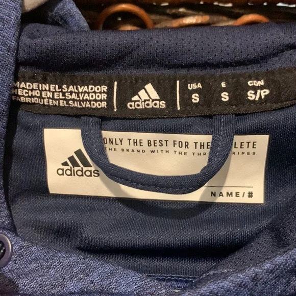 Buffalo Sabres Sweatshirt Size Small Bought at Key Bank Center Worn Once - Picture 2 of 5